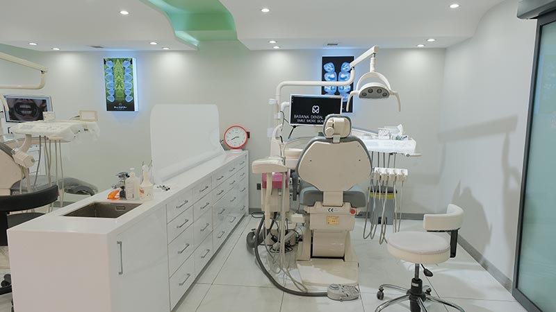 کلینیک دندانپزشکی بارانا در مشهد