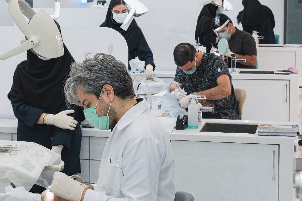 دندانپزشکی بارانا در مشهد